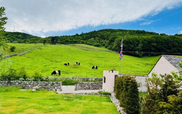 Buittle Castle Exclusive Use- Stay in your own Castle!