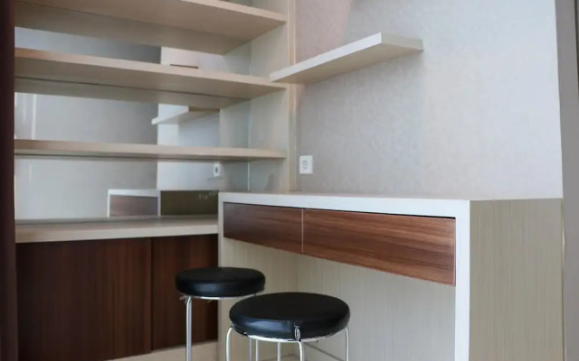 Modern Look Studio Apartment At Capitol Park Residence