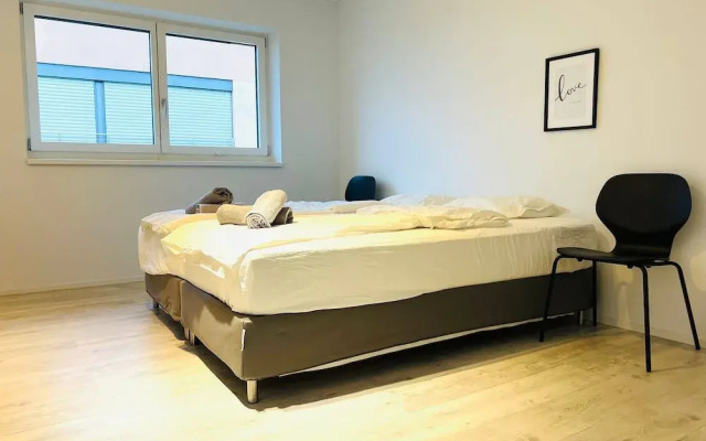 Big House for 10 People