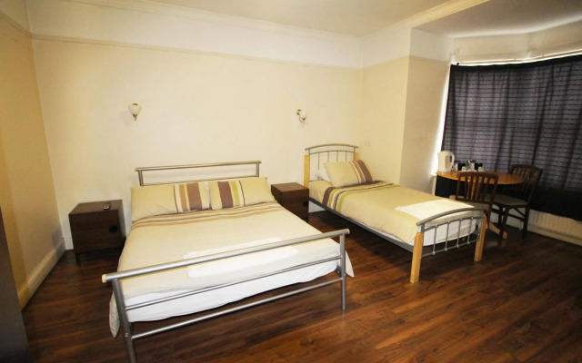Flexistay Norbury Aparthotel
