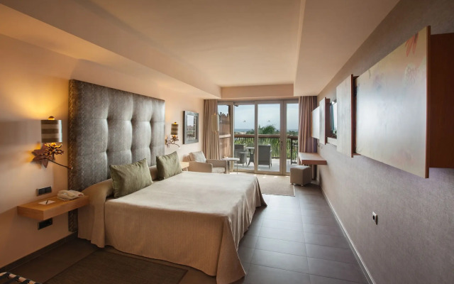 Lopesan Baobab Resort