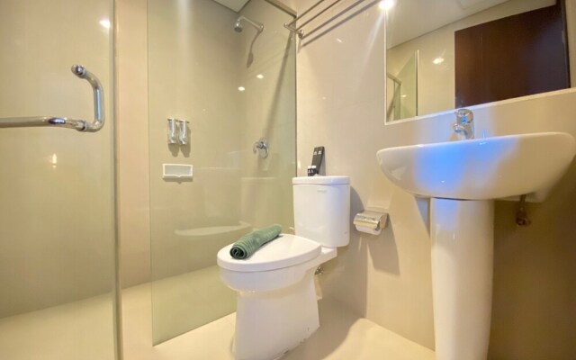 Spacious 2Br Apartment At El Royale Near Bip