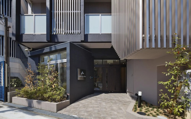 Tennoji Crystal Hotel