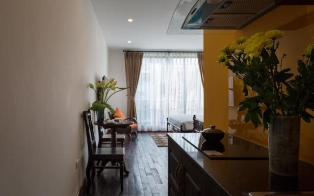 Centraltique Downtown - Bespoke Colonial House Near Hoan Kiem Lake