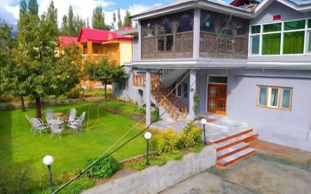 Summit Hotel Skardu