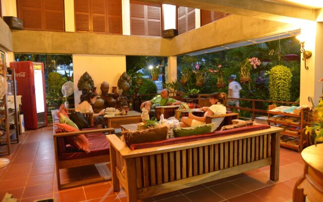 Ropanha Boutique Hotel