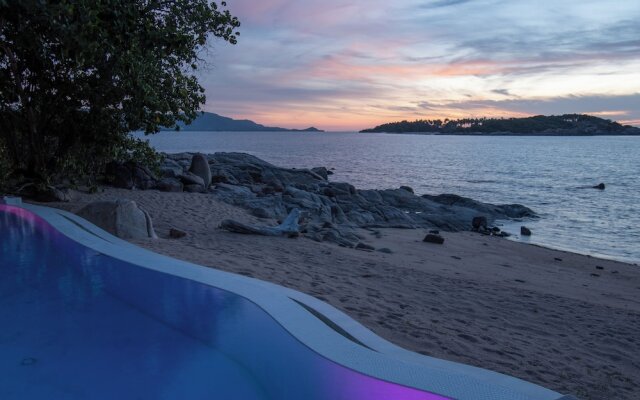 Ampersand Resort