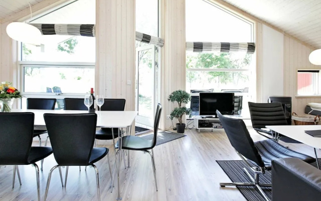 5 Star Holiday Home in Großenbrode