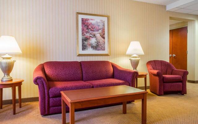 Comfort Inn & Suites