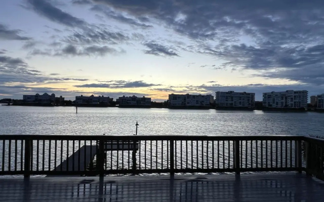 Paradise Along Boca Ciega Bay