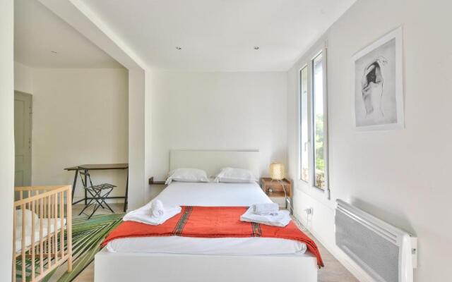 Superbe T2 Marseille Les ChartreuxParking Gratuit