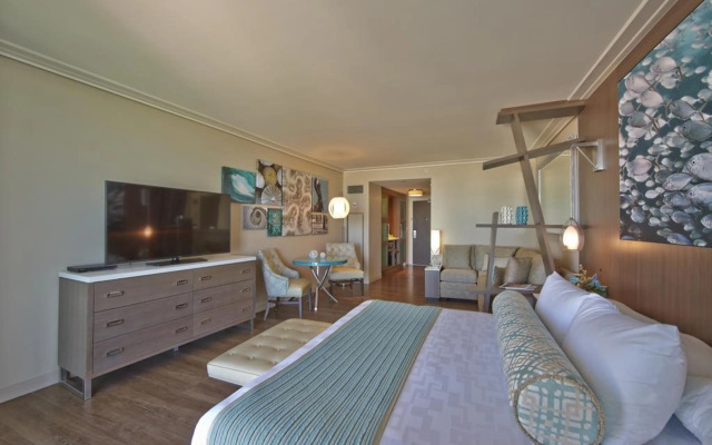 Opal Sands Resort