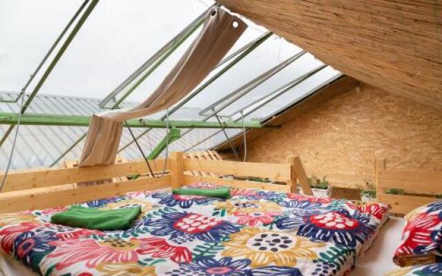 Rastlinky.Sk Greenhouse Guestrooms