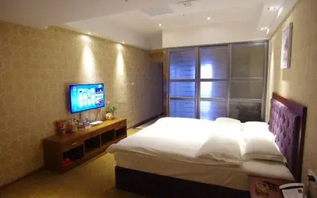 Holiday Inn Luohe MOCO