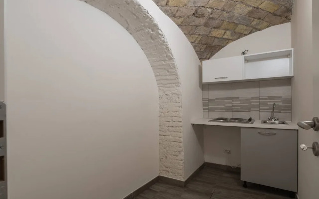 Vatican Suite 2 Levels Completely Renovated