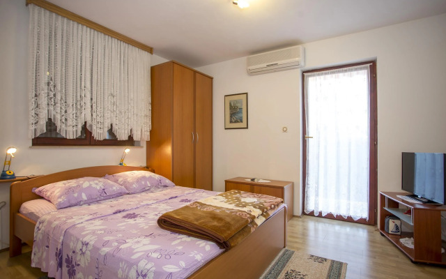 Apartment Kristina 203