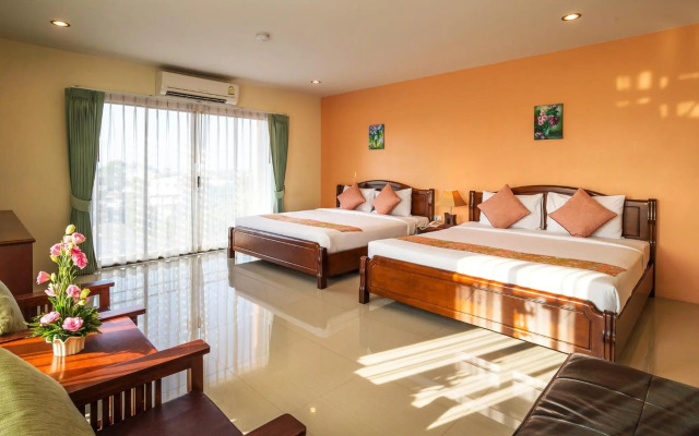 Sripet Hotel