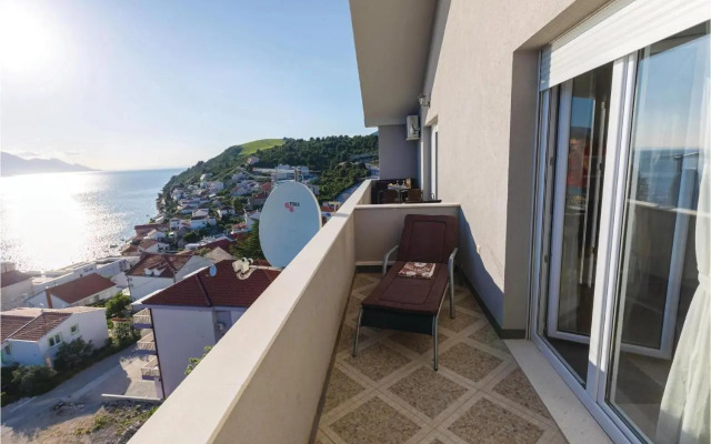 One-Bedroom Apartment Klek with Sea view 07