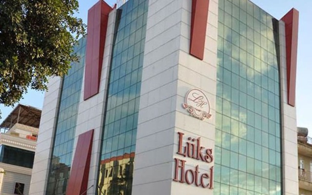 Luks Hotel