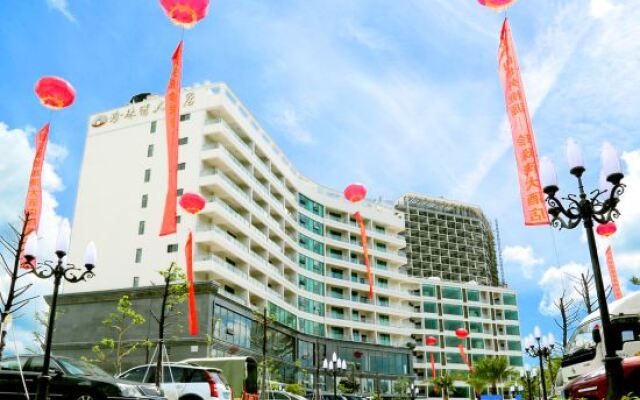 Pearl Bay Hotel