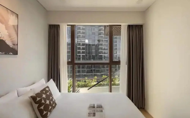 The Metropole The Galleria The Crest