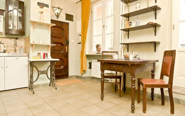 AAA STAY Market Square Old Town