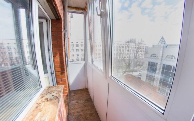 Огни Саратова на ул. Тараса Шевченко, 38/48