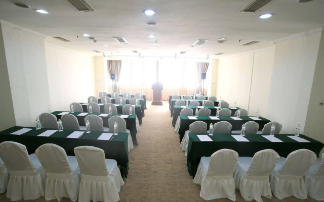 ChengDu Garden City Hotel