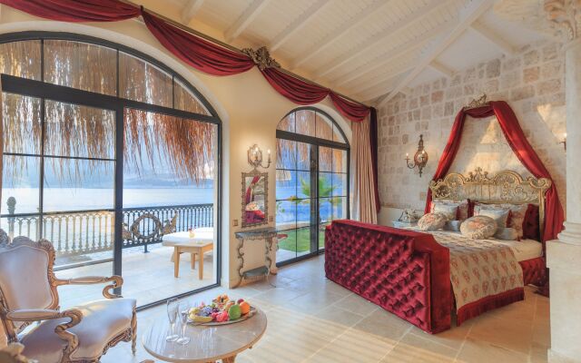 Lukka Exclusive Hotel - Adult Only +12
