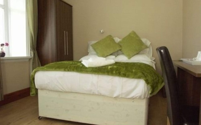 Hayat Hotel