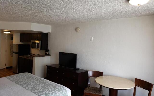 Flamingo Inn Beachfront