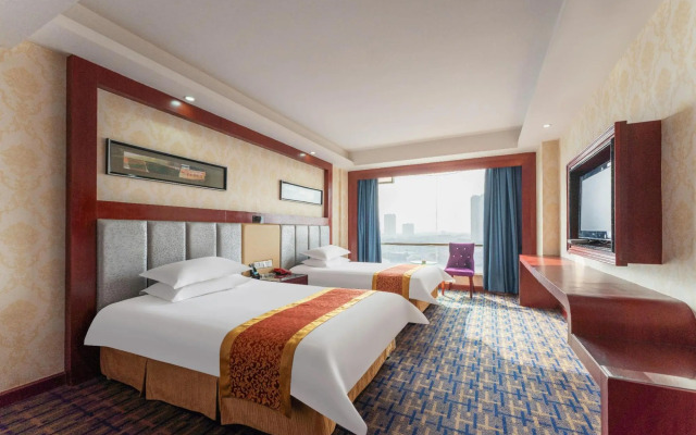 Oriental International Hotel