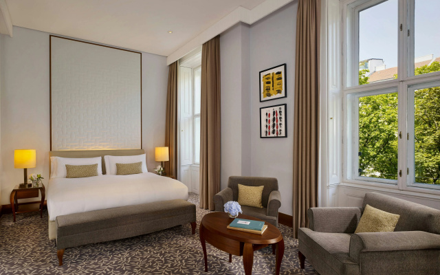 The Ritz-Carlton, Vienna