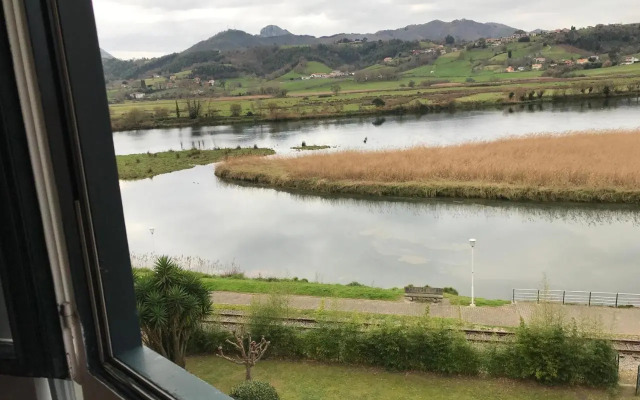 Apartamento con vistas espectaculares al rio Sella