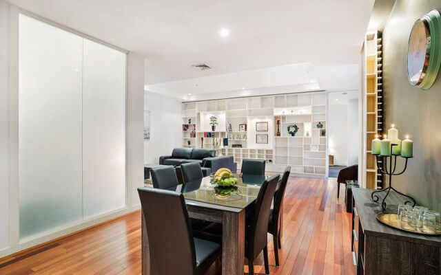 Sanctuary Apartments - Collins St CBD