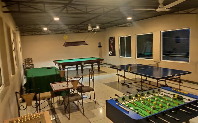 Holiday Village