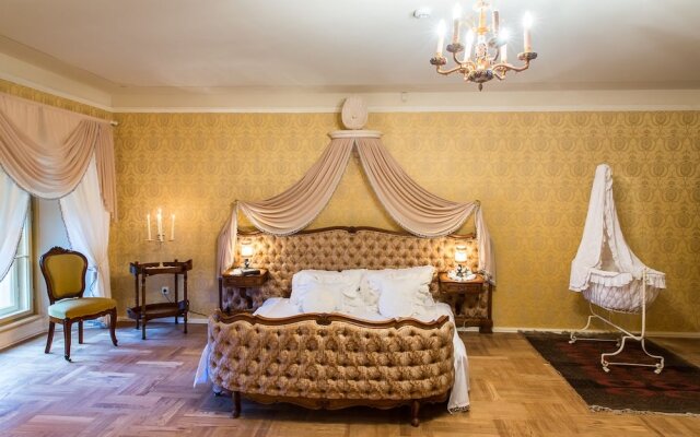 Pakruojis Manor's Palace Boutique Hotel