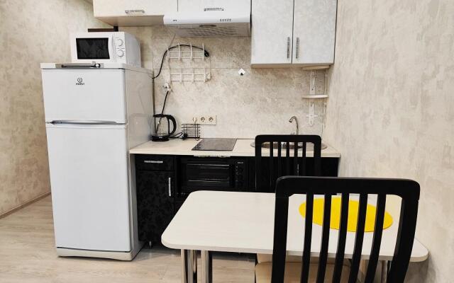 Apartment 22-Hotel on Stroiteley Avenue