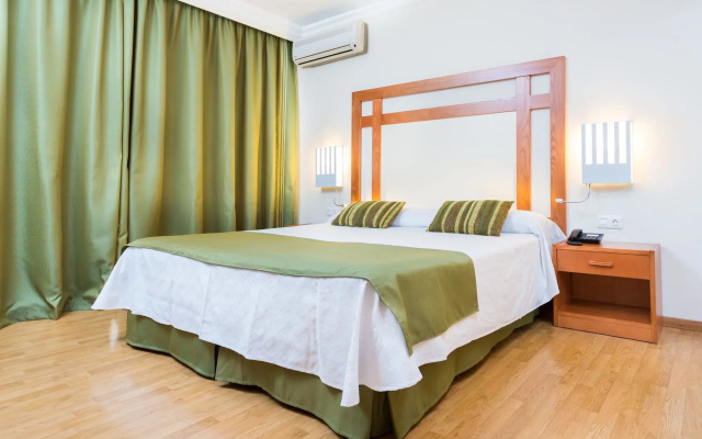 Hotel Colón Rambla