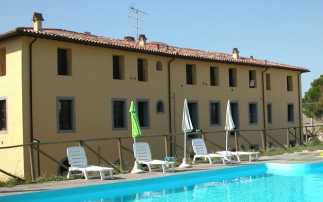 Giuly Rosselmini Residence