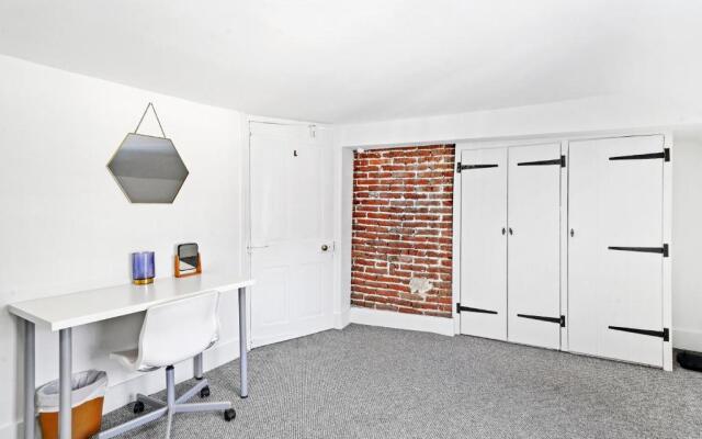 Cosy 3 bedroom house in the heart of Canterbury