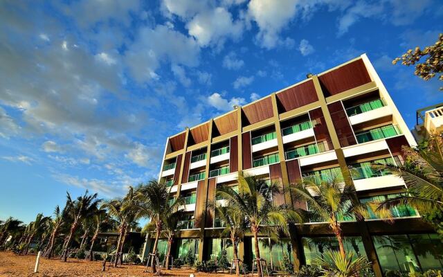 Golden Dragon Beach Resort