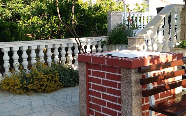 Romantic Apartment With Sea View Vinišće, Dalmatia