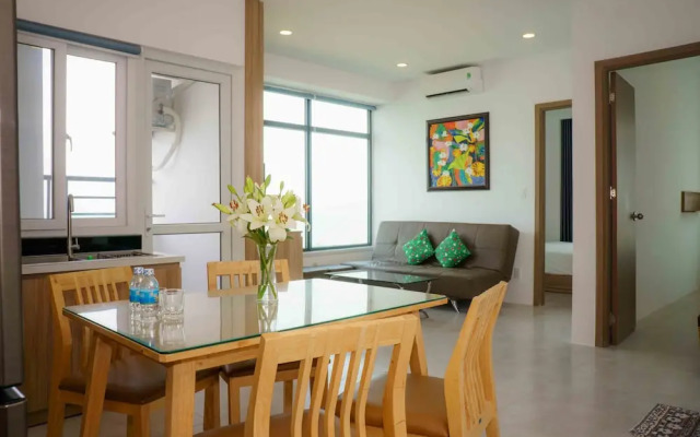 Sea Moon Apartment