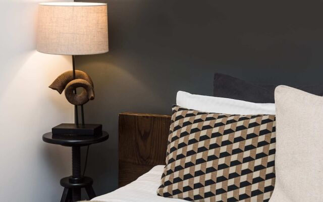 Queen Studio - LoftAffair