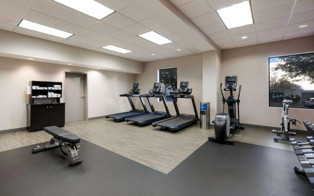Hampton Inn McHenry