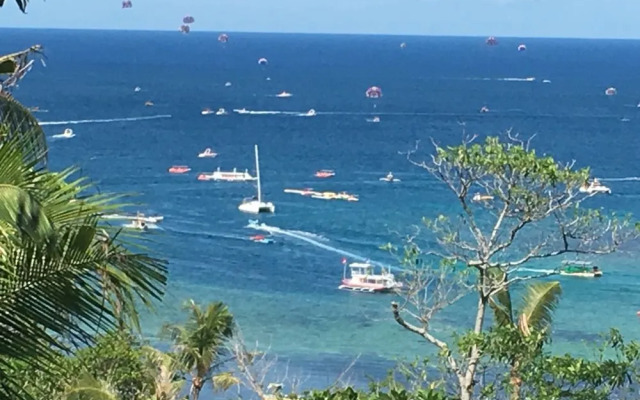 Boracay Private Mt. Casitas Villa