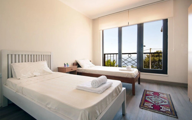 Nihan's Place Hotel