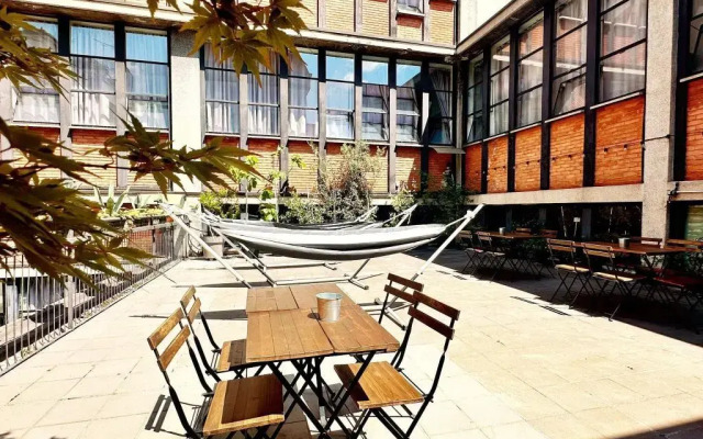 Mio Hostel
