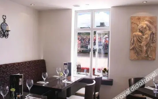 Harrys lounge